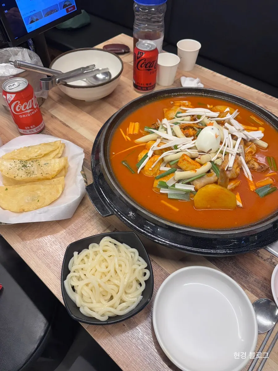 Sottture Dakdoritang menu