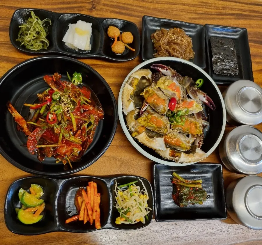 3인 정식 게장 상차림