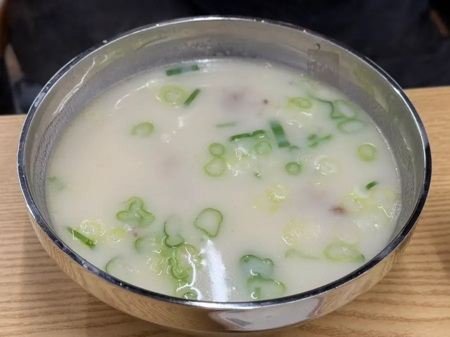 冬粉滿滿的雞肉湯飯