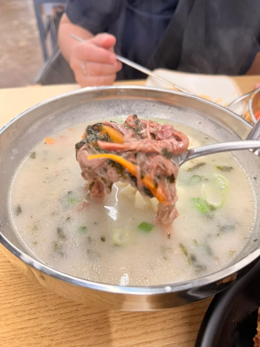 Beef intestines in Gopchang Wangchang Saengyuk Kalmyeon