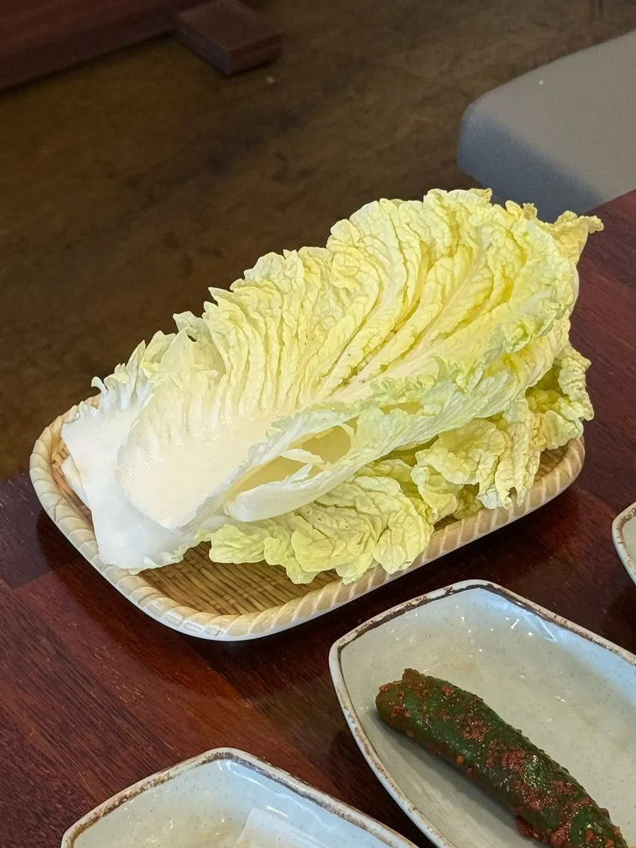 Large napa cabbage leaves brought from the self bar