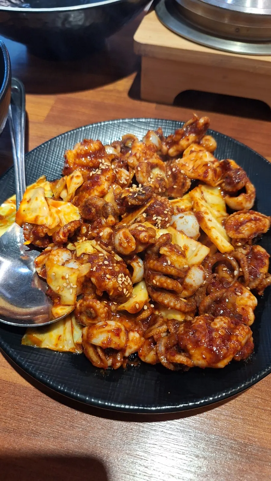 불향 쭈꾸미볶음 접시