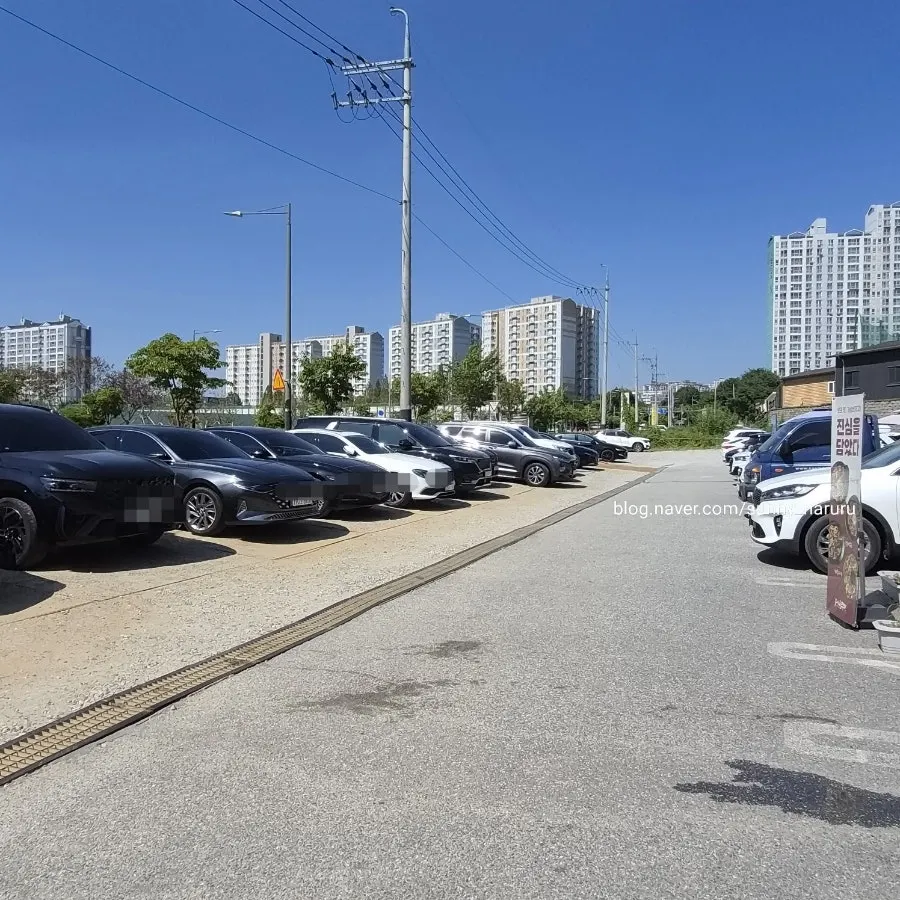 Area around the entrance of Yukdaejang Cheonan Baekseok Branch