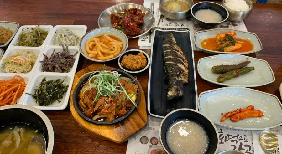 천안 백석동 화덕으로간고등어 천안본점 매장 전경