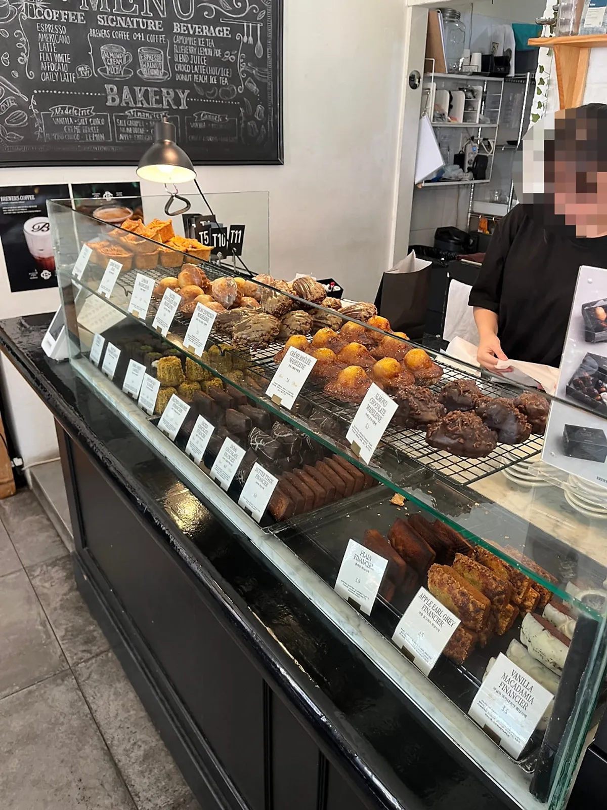 Brewers Coffee dessert display case