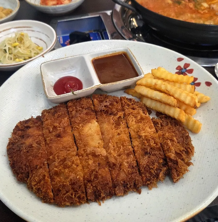천안 두정동 부대찌개 아이와 돈까스 곁들임, 청원식당