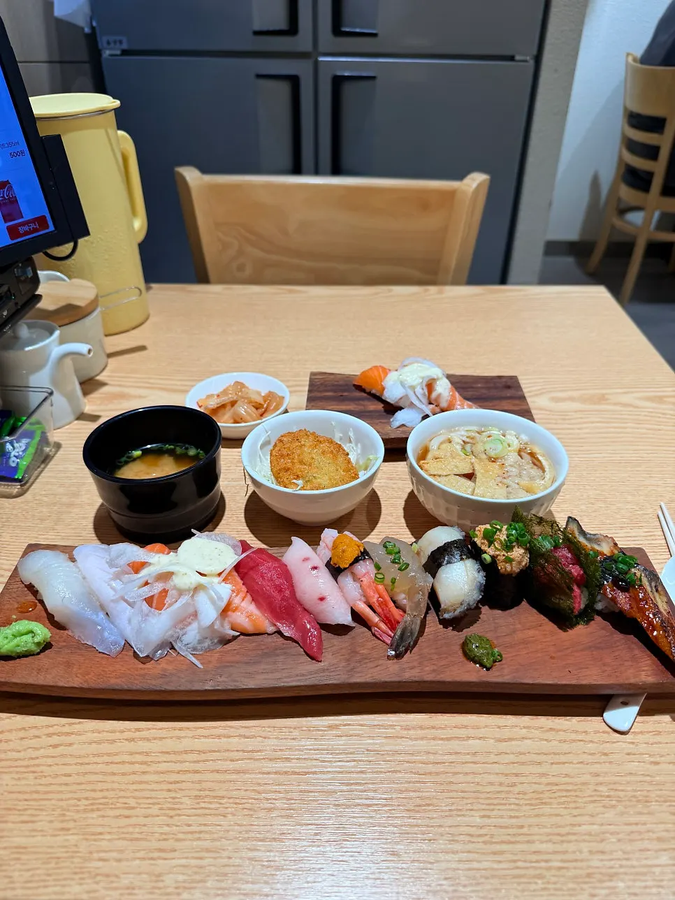 Extra order of 2-piece salmon sushi