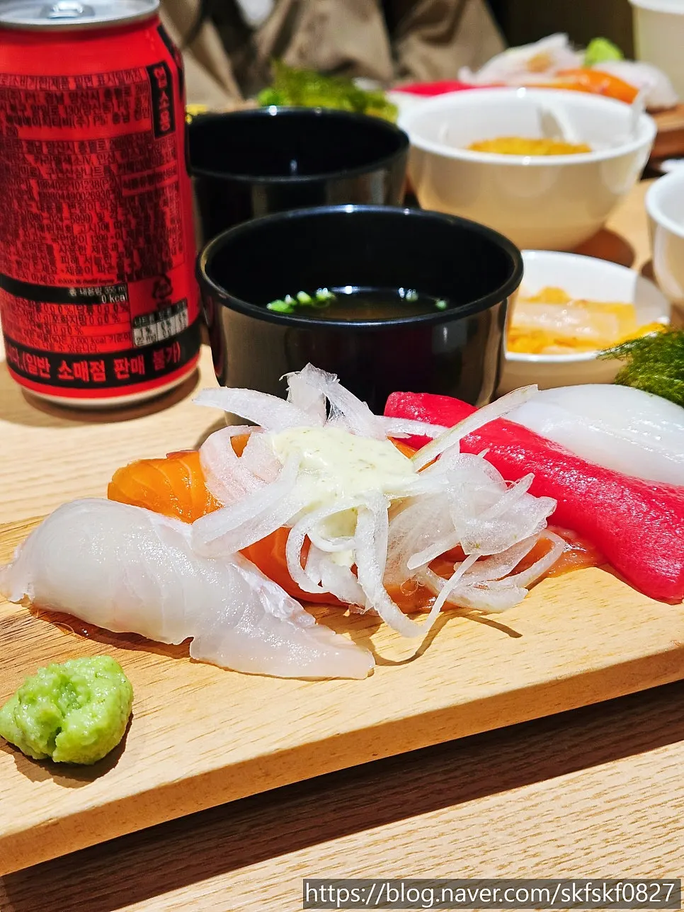 Castella egg sushi and fried tofu sushi