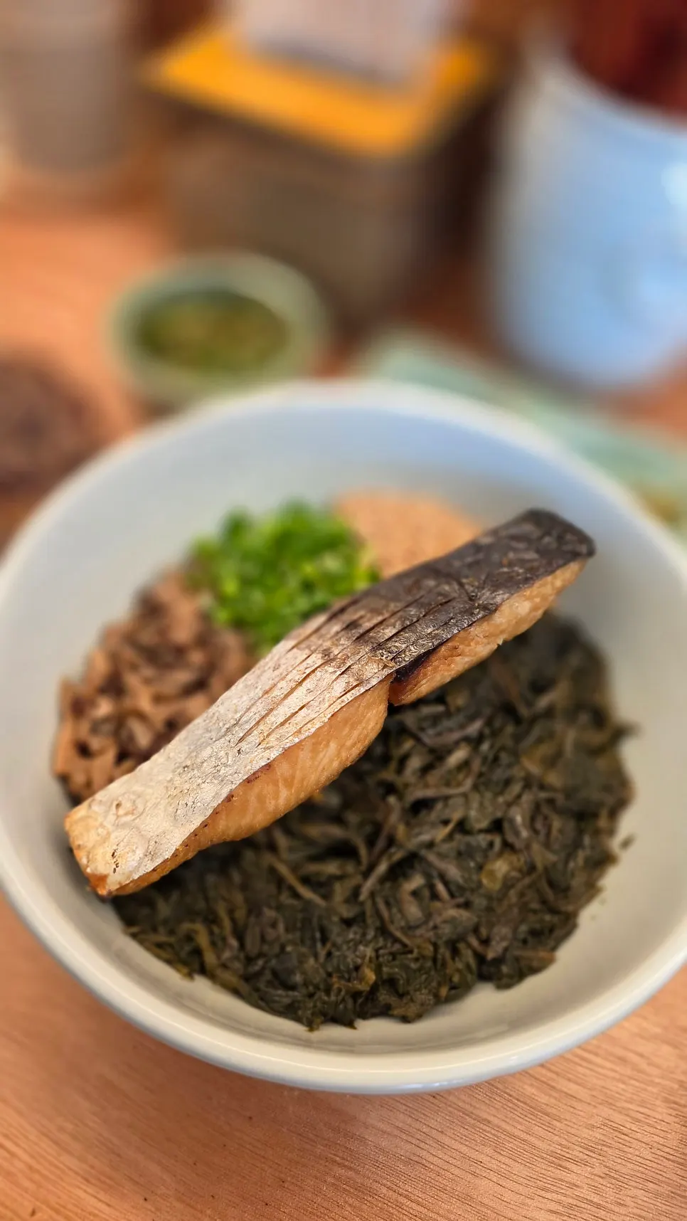 Grilled mackerel gondre rice with gim and special sauce