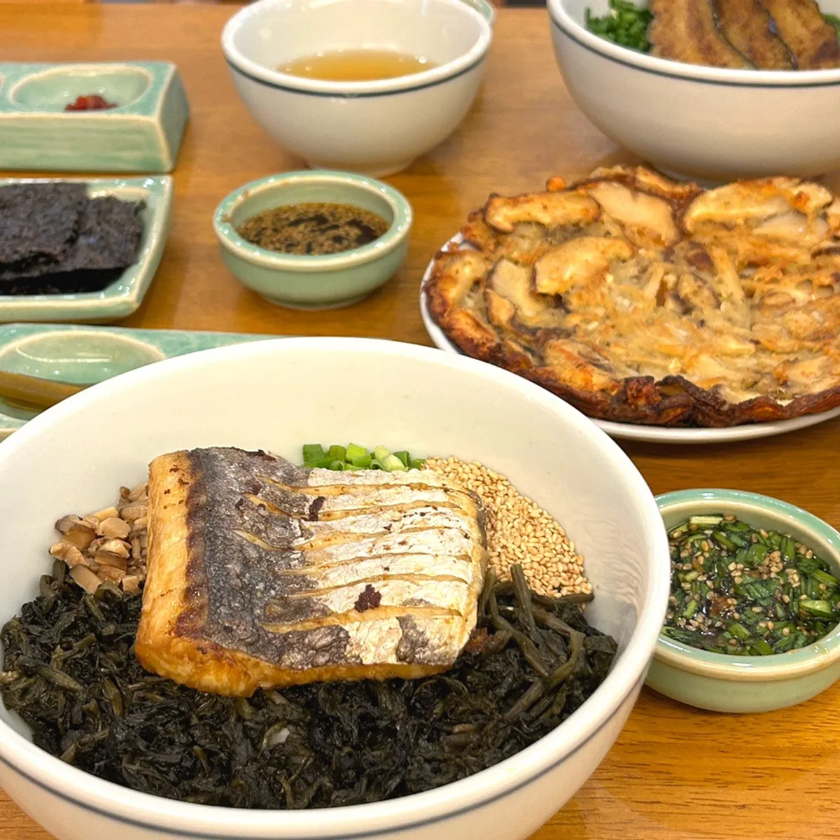Signature Korean dishes at Hyangtaek in Buldang-dong, Cheonan