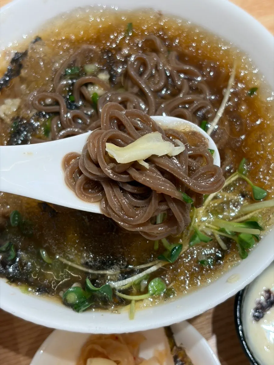 Icy buckwheat soba side dish
