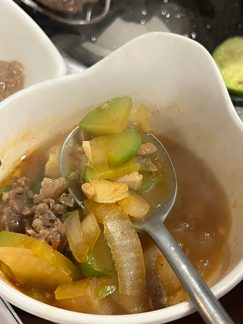 Doenjang jjigae hirviendo