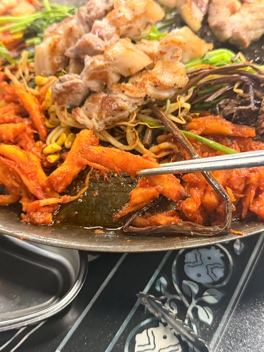 방아잎 쌈과 고기