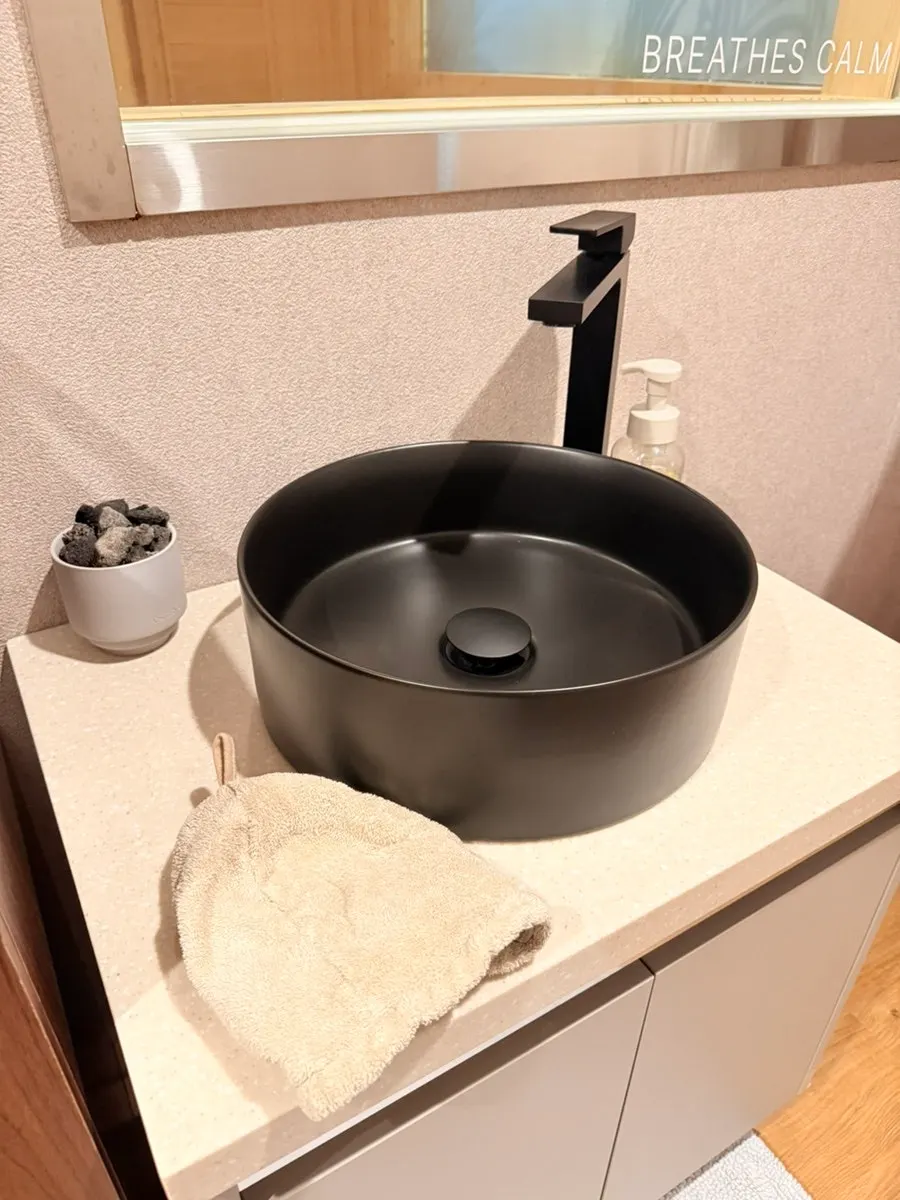 Sink area for washing hands before entering