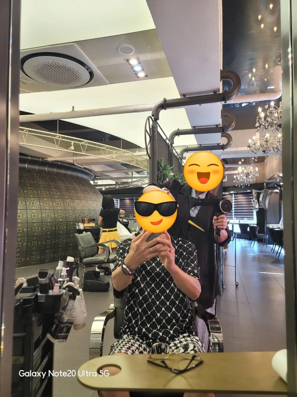 Interior of CSLMGF Scalp & Hair Loss Center after the care session
