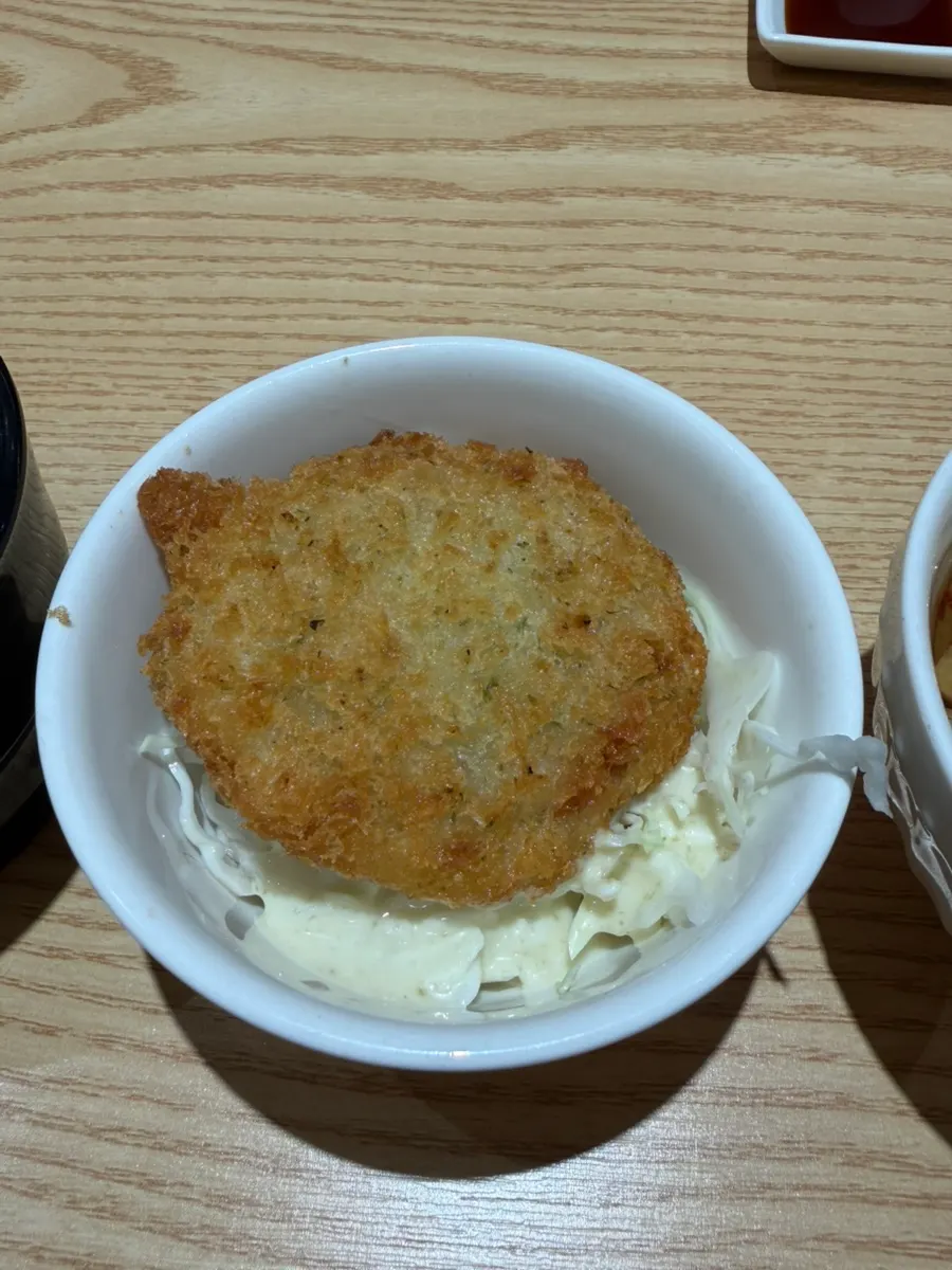 Standard items served with a sushi order