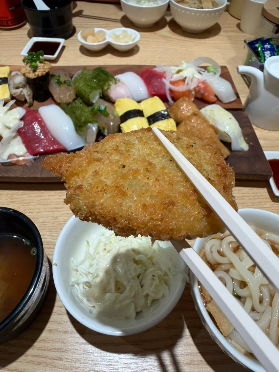Standard set including a seafood croquette