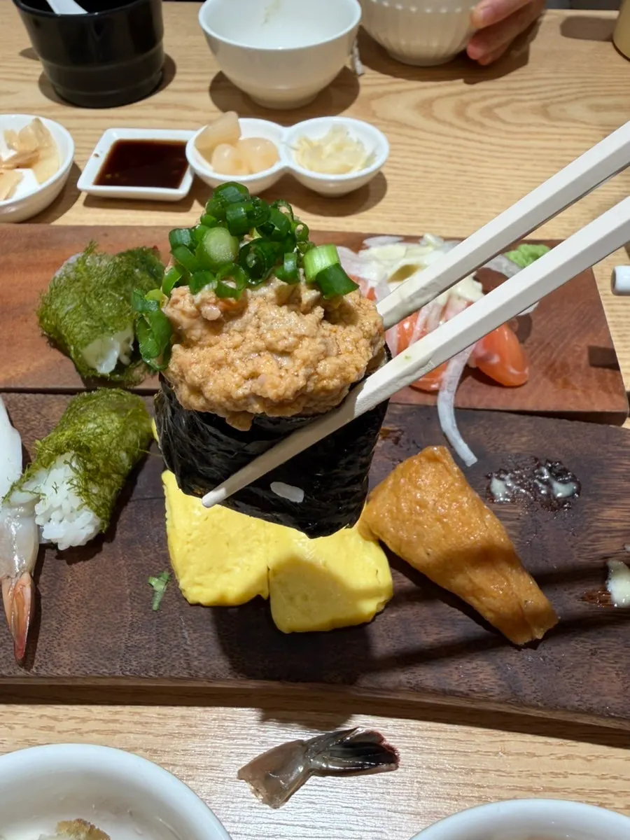Ankimo and tuna belly sushi