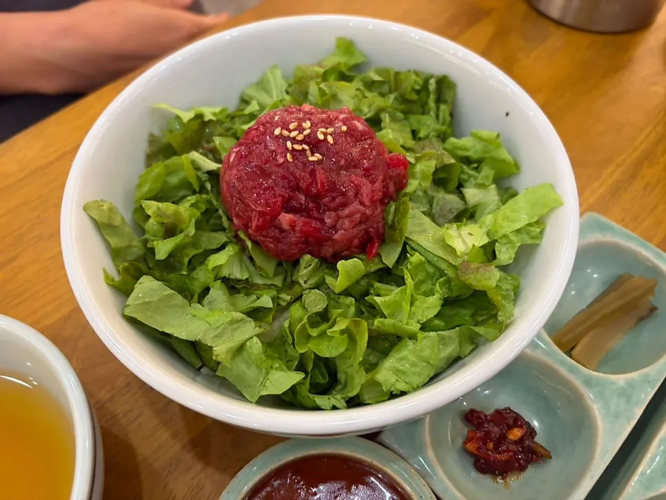 김에 싸 먹는 삼치곤드레밥