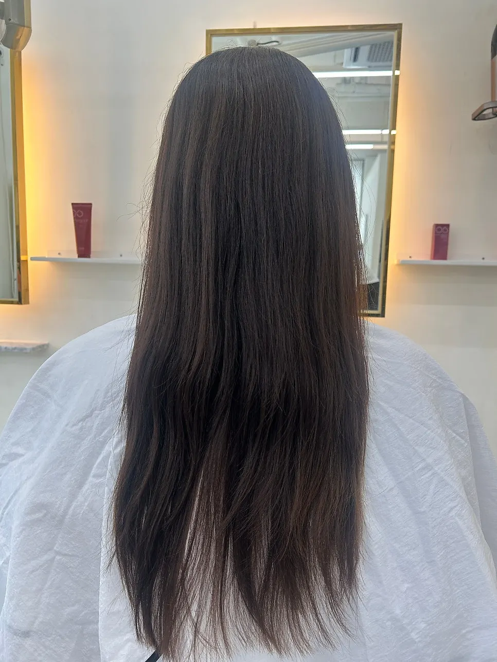 Long straight hair with frizzy ends