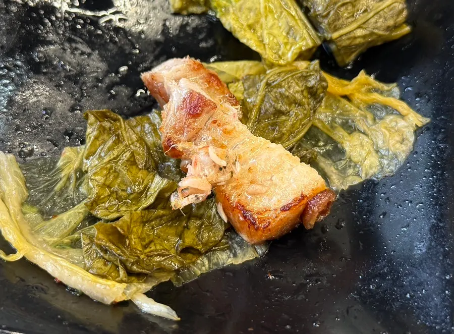깻잎장아찌에 싼 갈치젓 고기 쌈