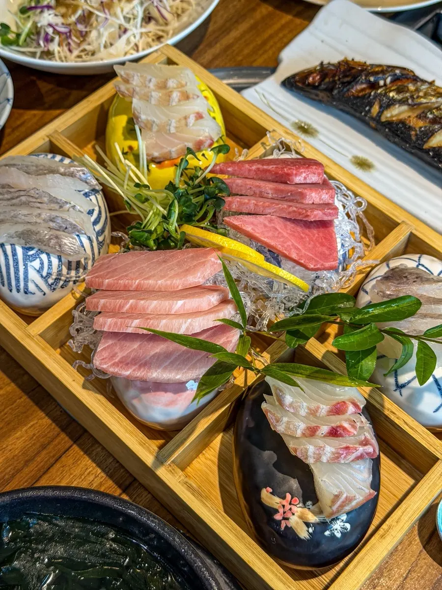 Seaweed soup and grilled fish among the basic side dishes