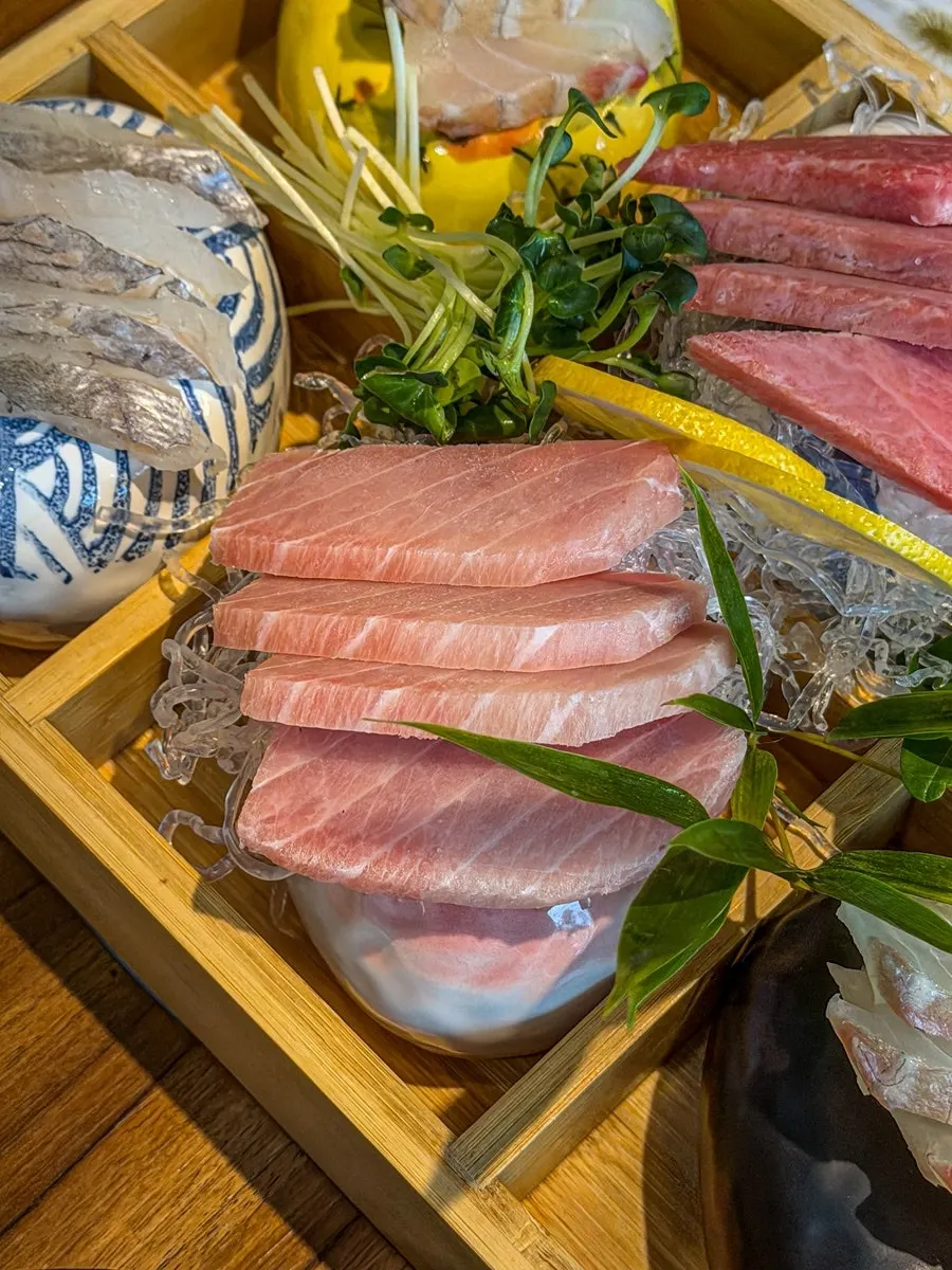 Side dish spread at Donghae Bada Hoetjip