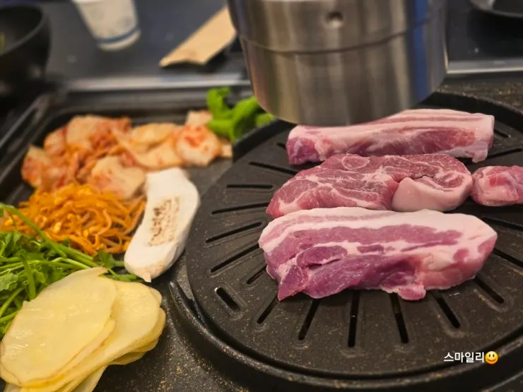 참삼겹살과 꽃목살 주문 메뉴