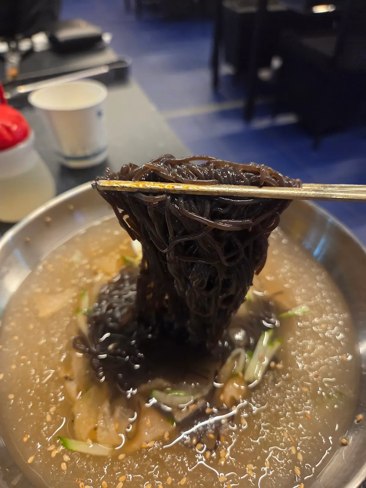 시원하게 마무리한 지리산칡물냉면