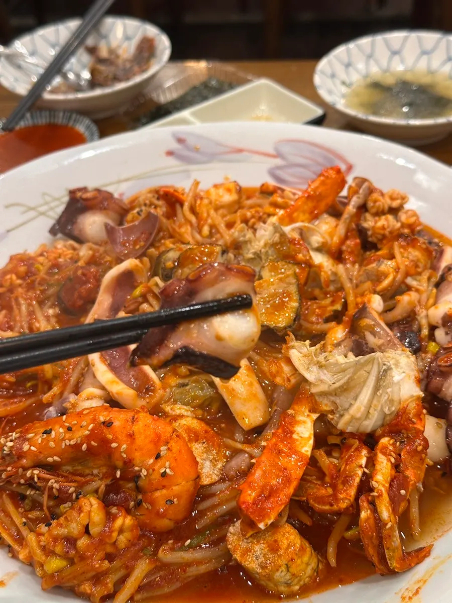 Braised seafood with octopus, abalone and blue crab