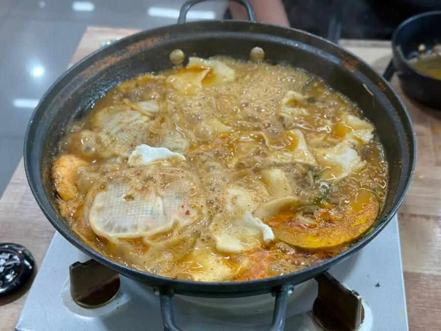 食べ放題で追加したラーメン麺
