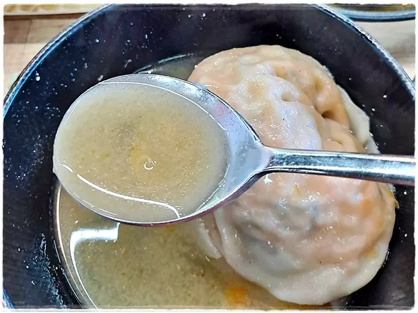 เนื้อชาบูที่คีบมากินก่อน