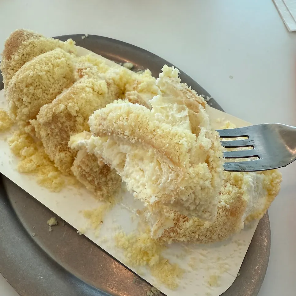 Fluffy castella cream bread cross-section