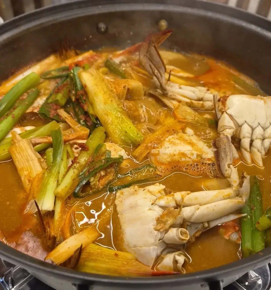 Hidden-menu crab soup packed with crab