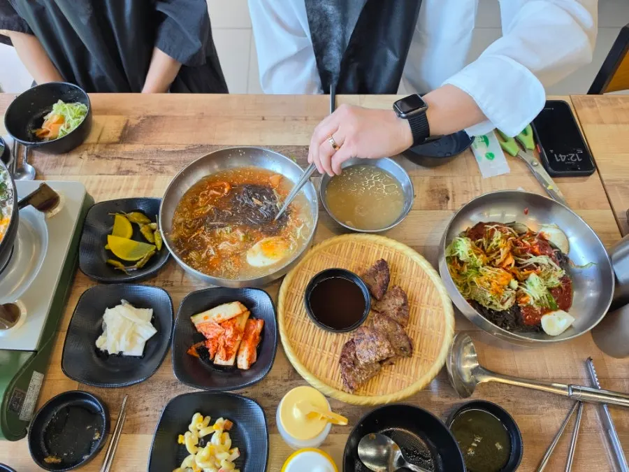 오미오미 물냉면 한 그릇