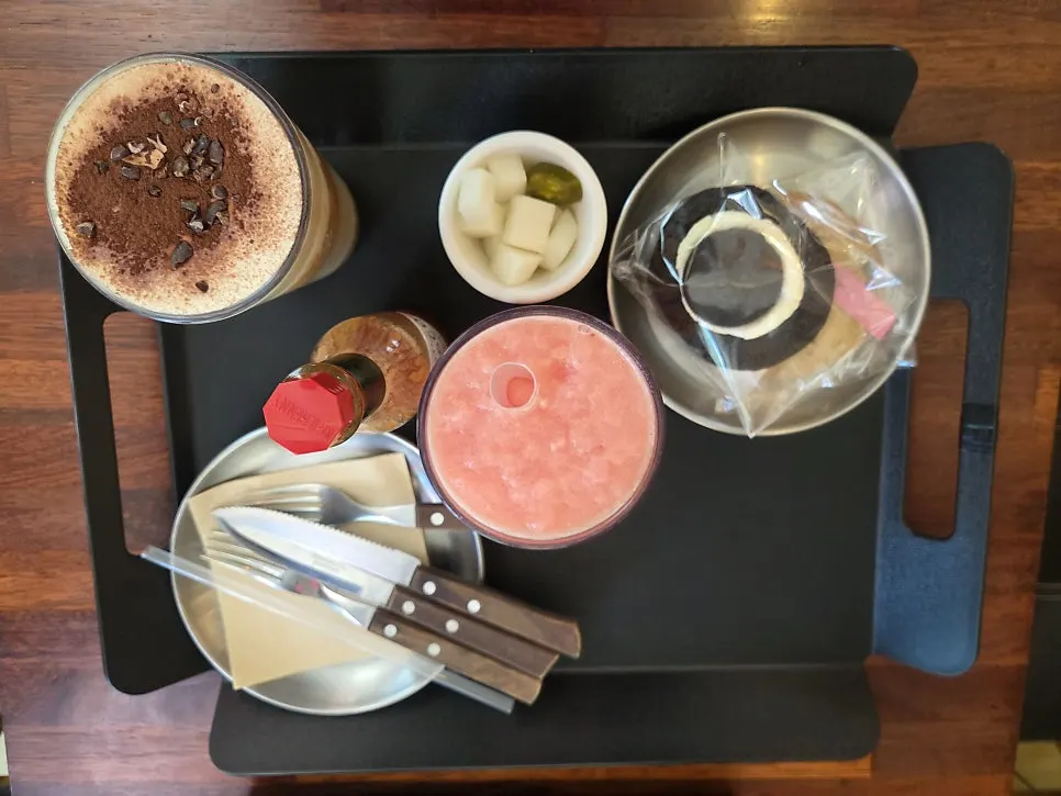 Menu items ordered at Pino Cafe Cheonan
