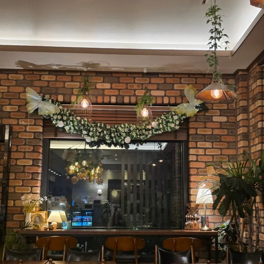 Indoor tables at Pino Cafe Cheonan