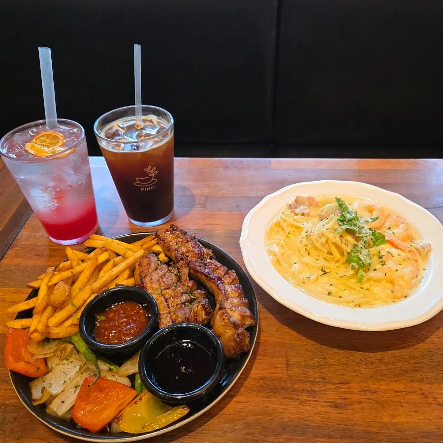 Ordered brunch dishes