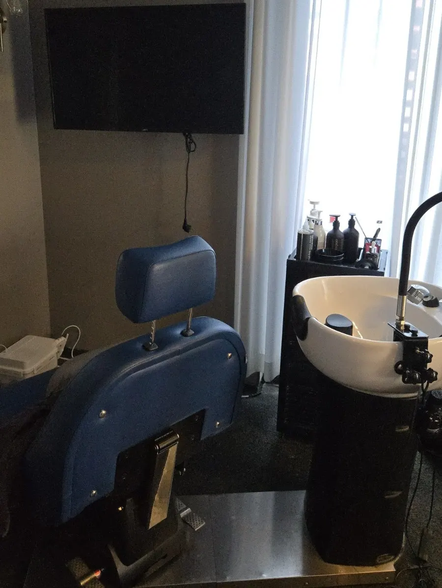편안하게 관리받는 두피 케어 전용 공간