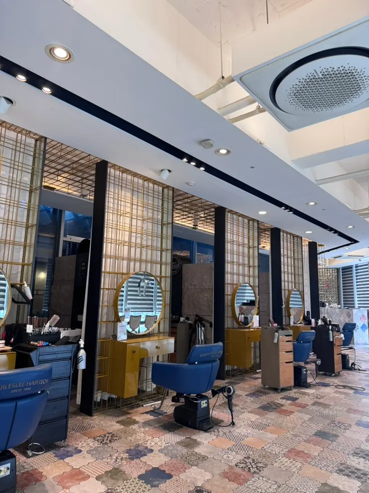 2nd floor reception desk and gown preparation area