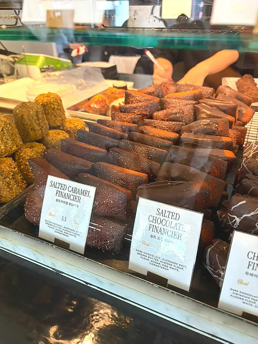 Butter rice cake financiers on display