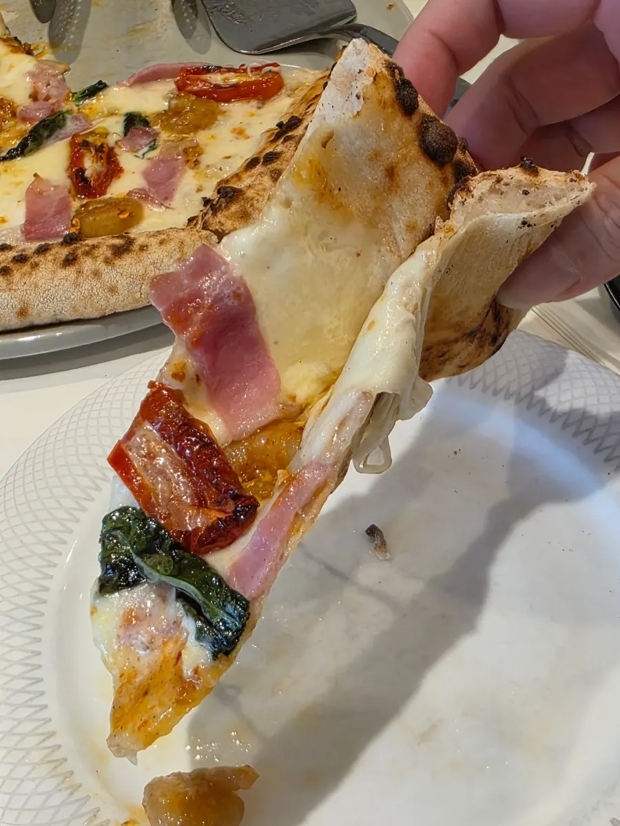 A whole guanciale pizza at Napoli Shinbu