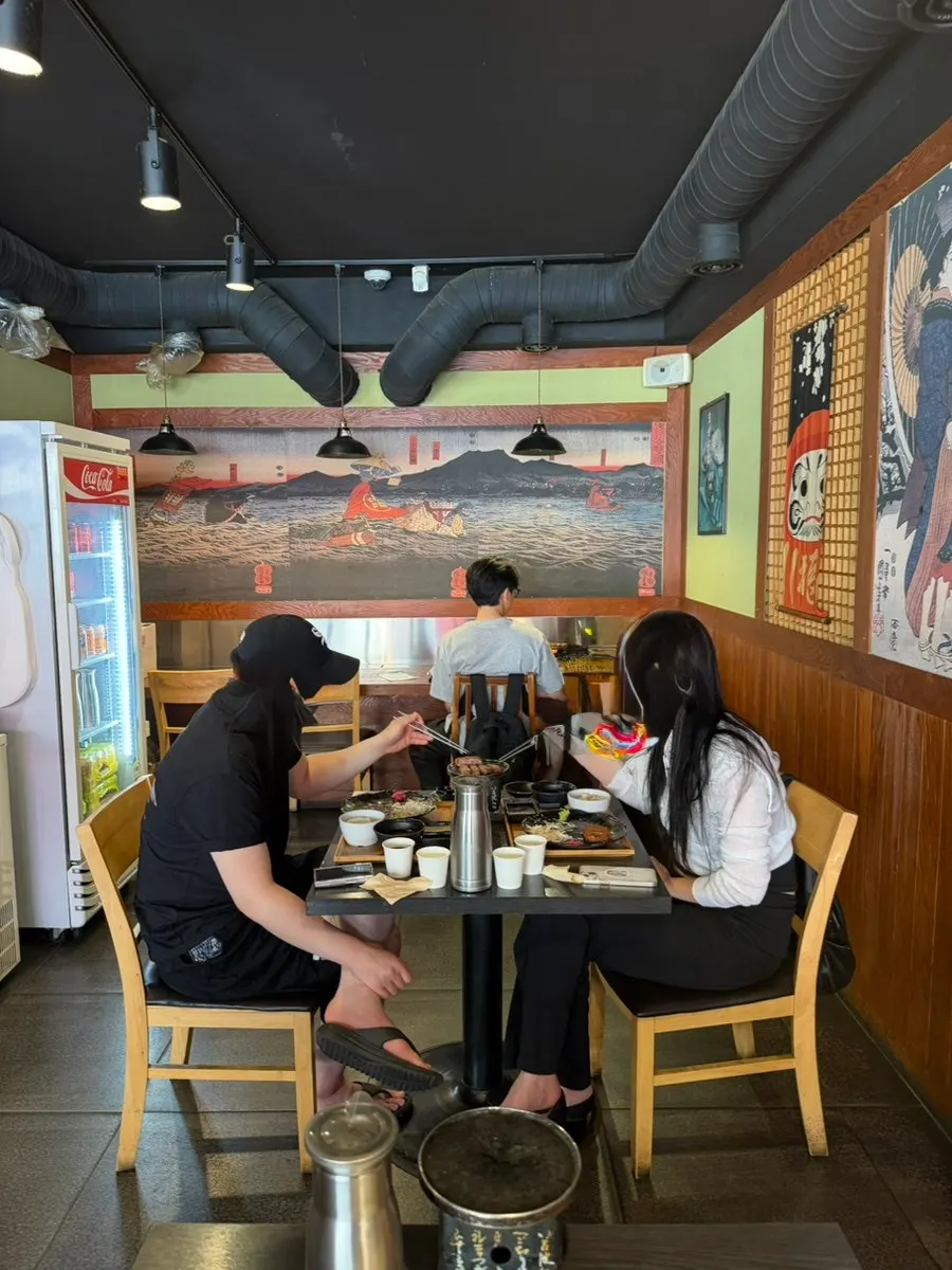 이자와 매장 인테리어 소품