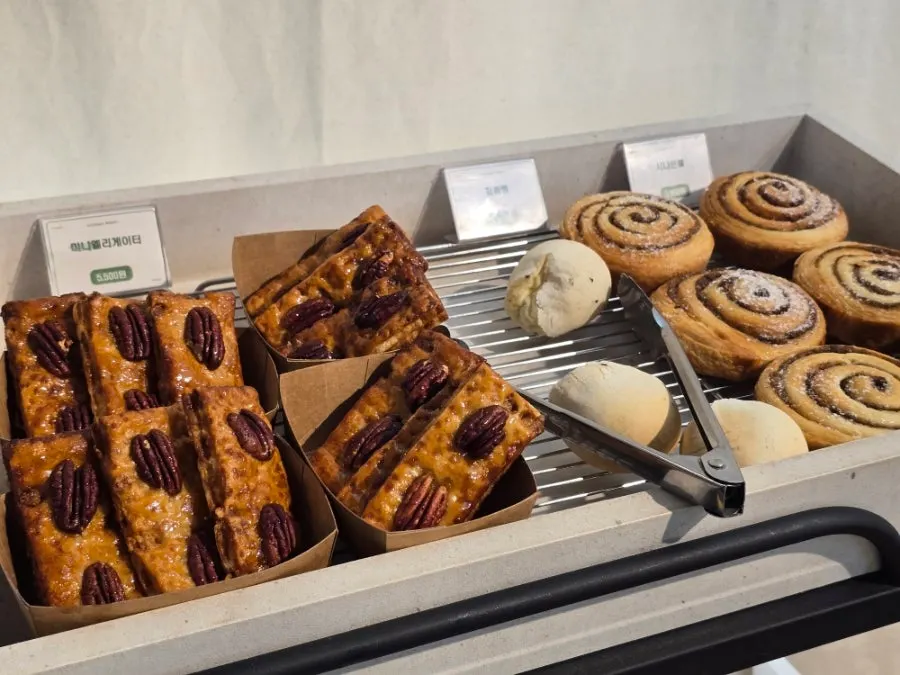 Display of palmier and cream donut