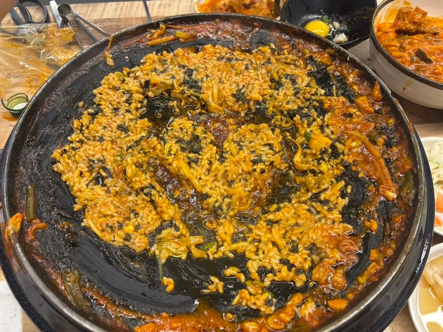 완성한 셀프 볶음밥