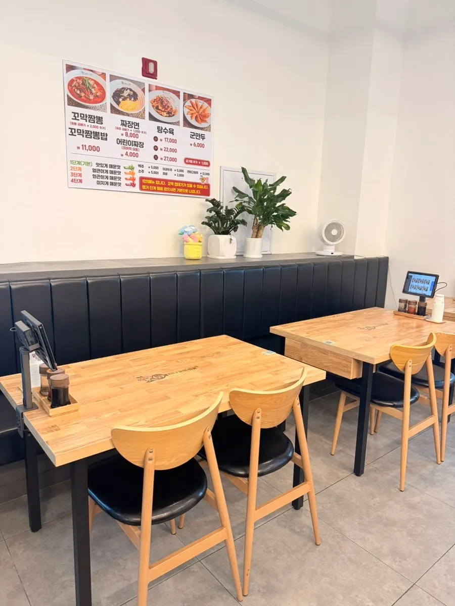 Hall seating with generous table spacing