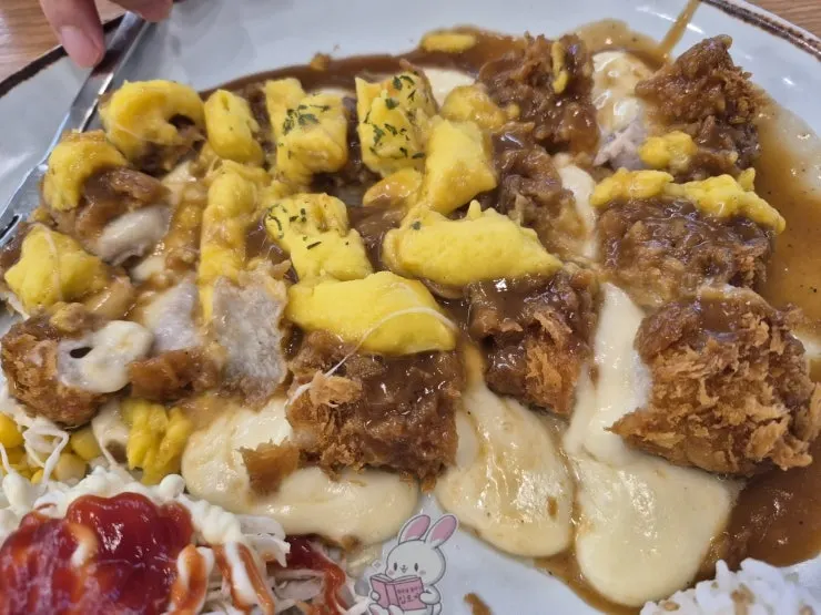 고구마치즈돈까스 단면