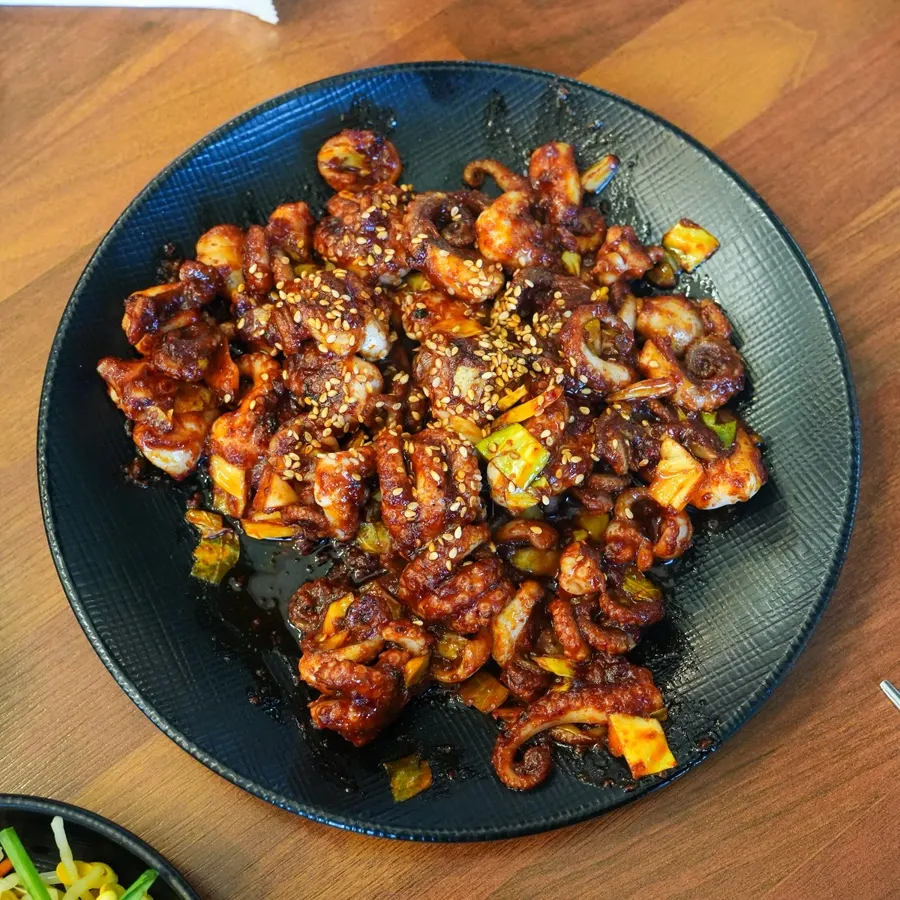2인분 쭈꾸미볶음 한 판