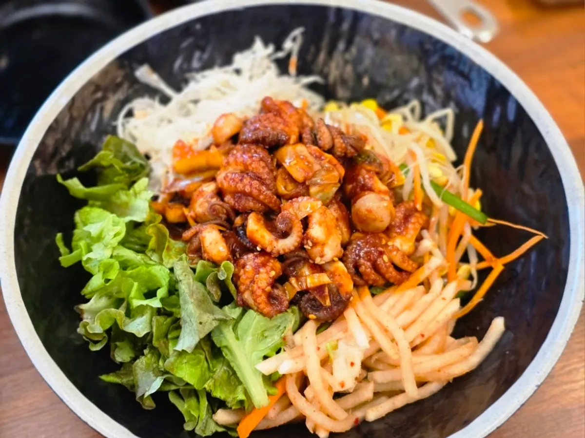 Generous serving of medium octopus stir-fry