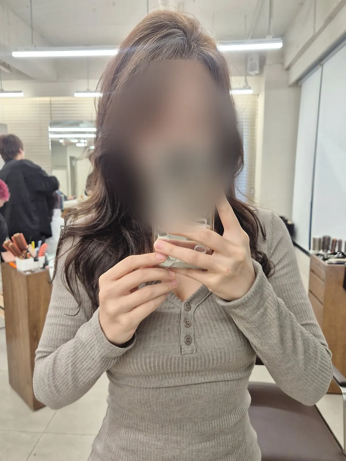 Patchy, yellowed dyed hair after swimming
